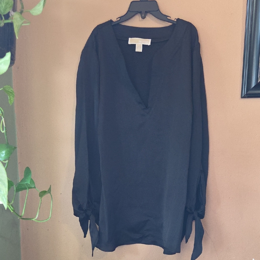 Michael Kors Black Tie Front Blouse
